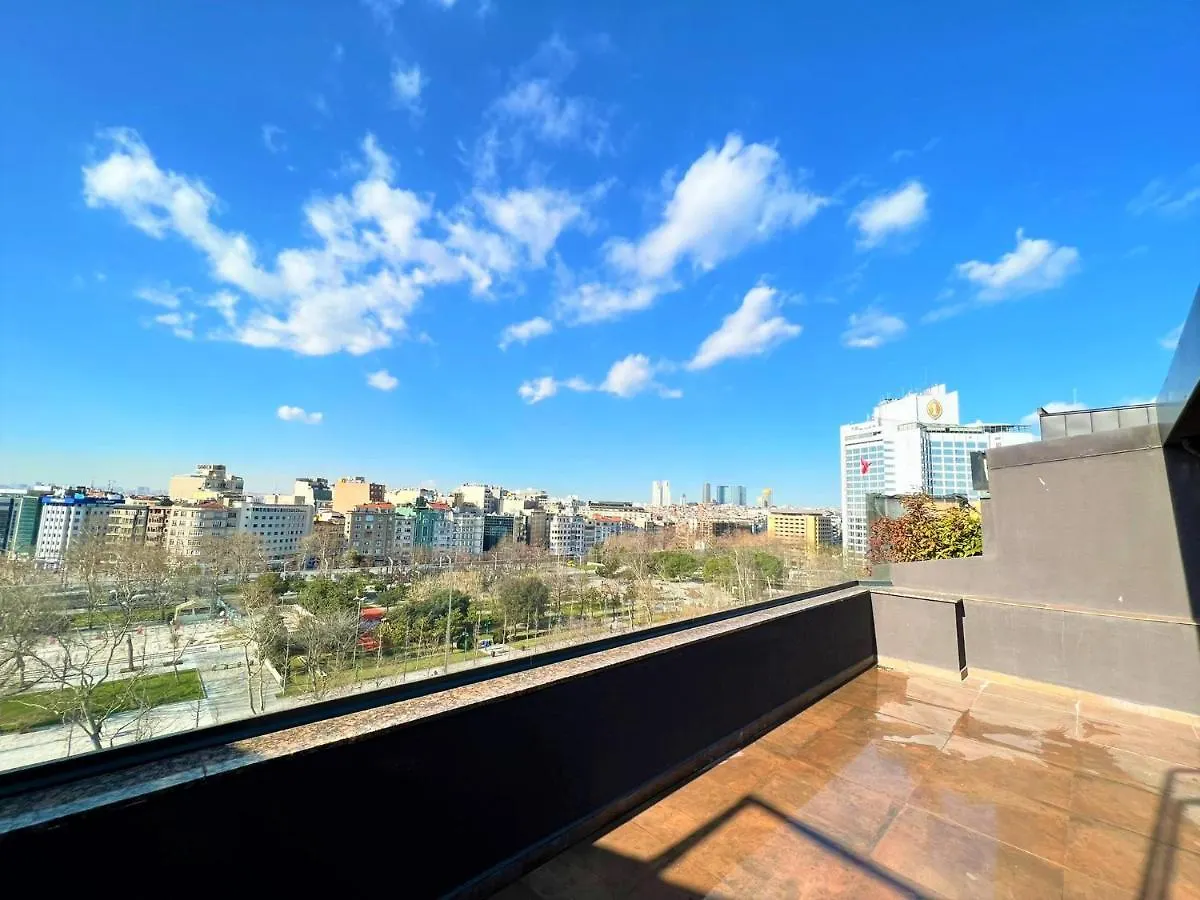 Wonder Homes - Charming Designer Rooftop Terrace With Sea View, At Taksim Istanbul Turkey
