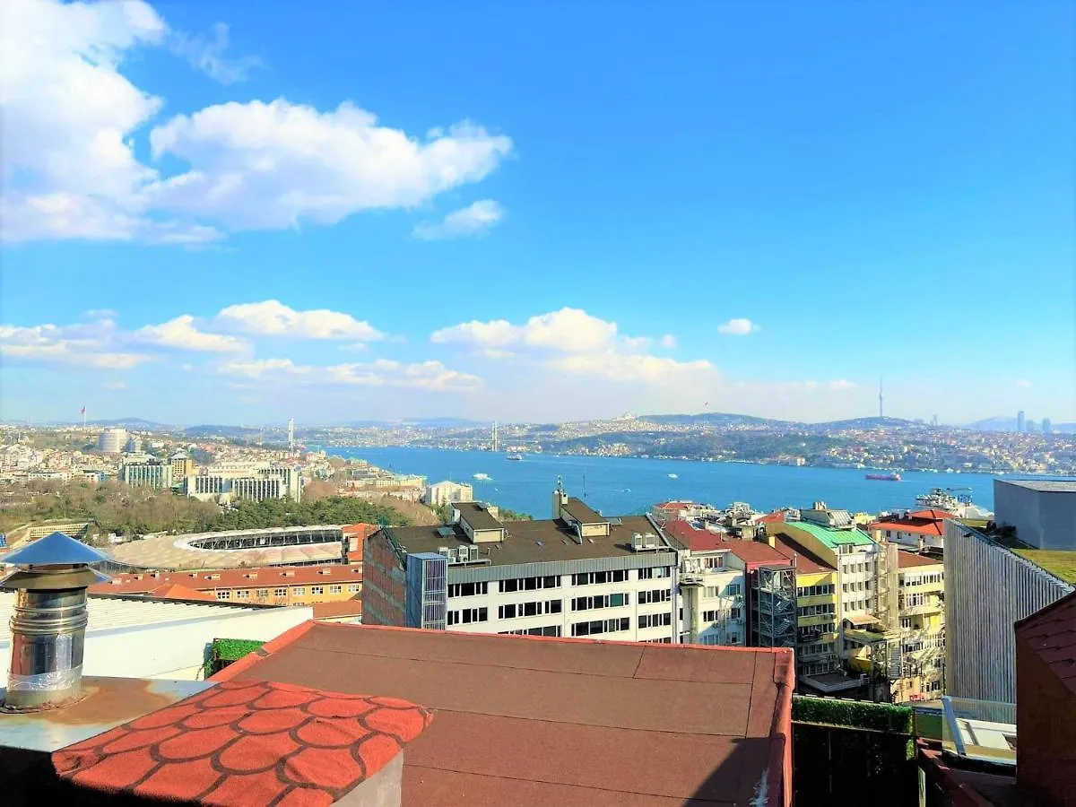 Apartment Wonder Homes - Charming Designer Rooftop Terrace With Sea View, At Taksim Istanbul